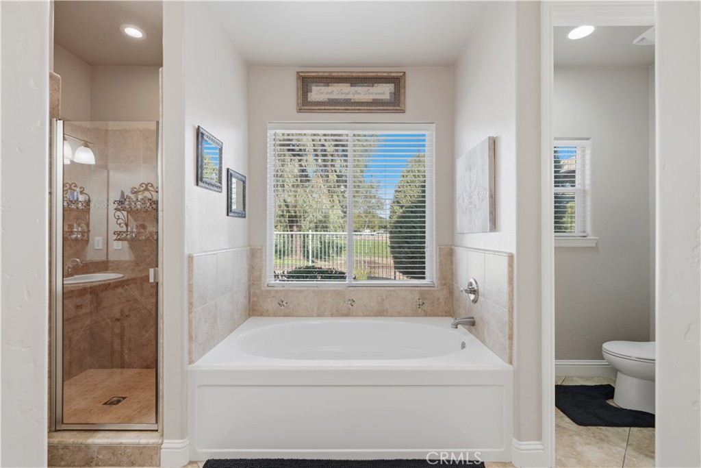 1162 Paradise Loop, Lemoore, CA 93245