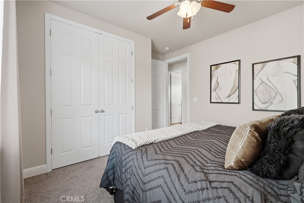 1162 Paradise Loop, Lemoore, CA 93245