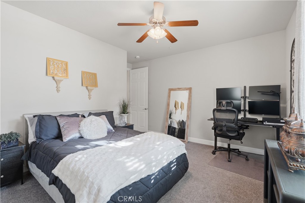 1162 Paradise Loop, Lemoore, CA 93245