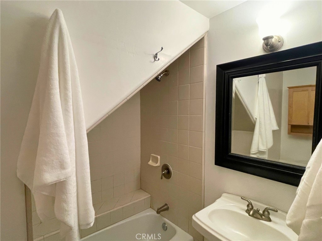 2176 Santa Ynez Ave., San Luis Obispo, CA 93405