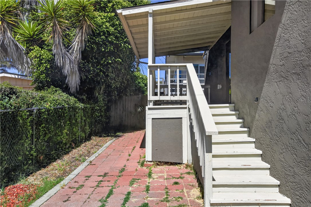901 Visalia St, Pismo Beach, CA 93449