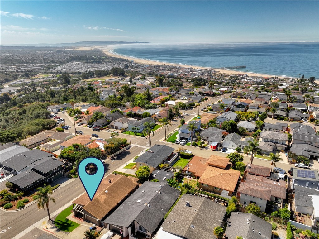 901 Visalia St, Pismo Beach, CA 93449