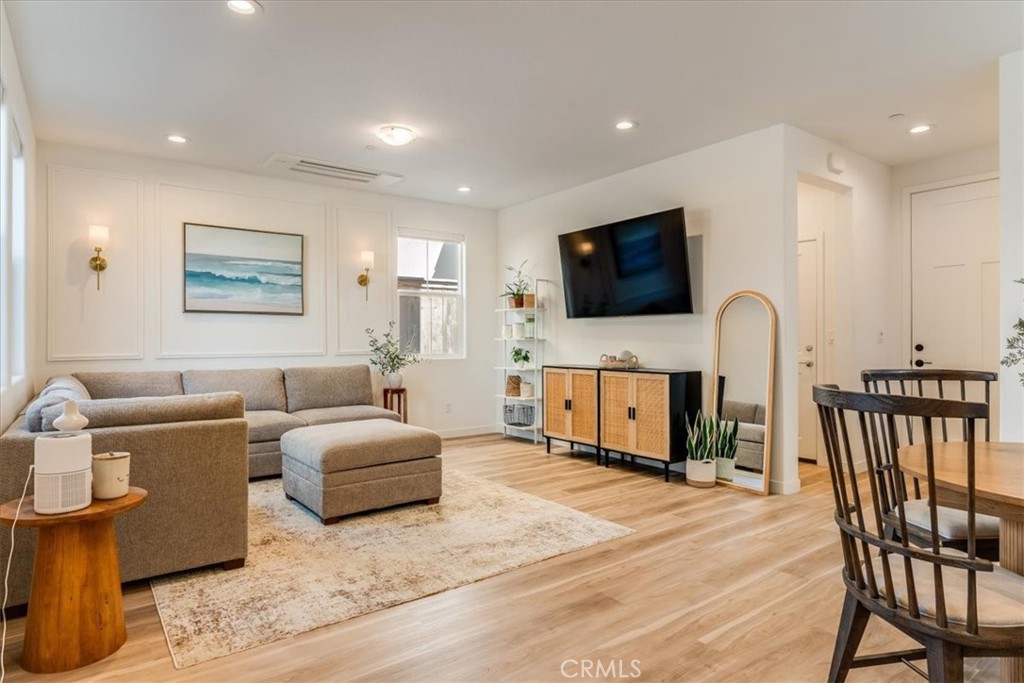 102 Earthwood, San Luis Obispo, CA 93401