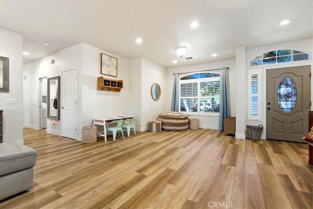4623 W Grove, Visalia, CA 93291