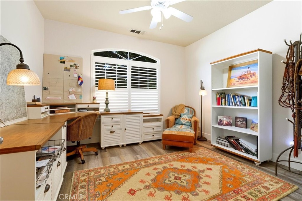4623 W Grove, Visalia, CA 93291