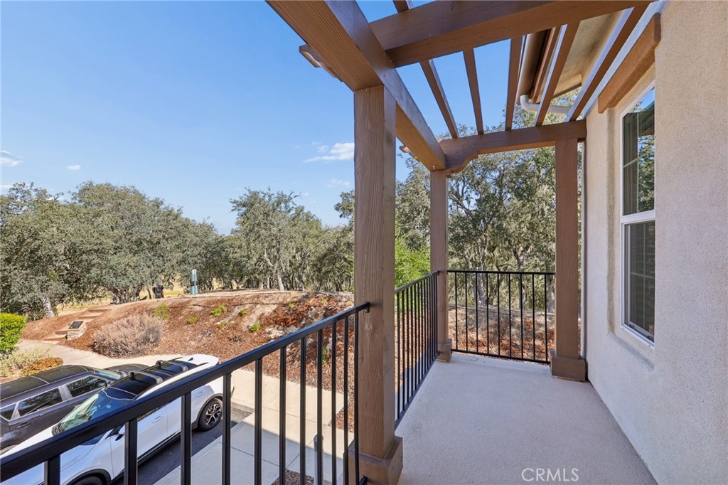 9381 Cielo Azul Ct, Atascadero, CA 93422