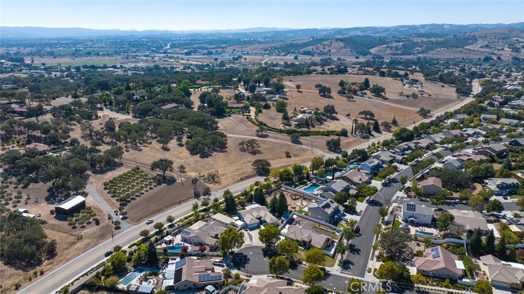 826 Oxen, Paso Robles, CA 93446