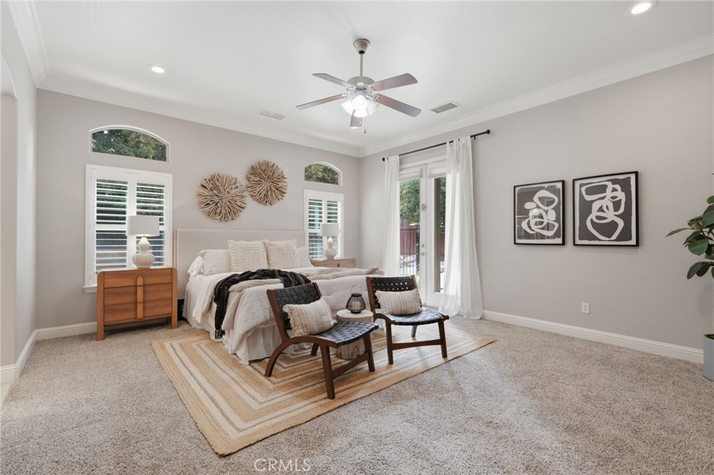 210 N Denton Ct, Visalia, CA 93291
