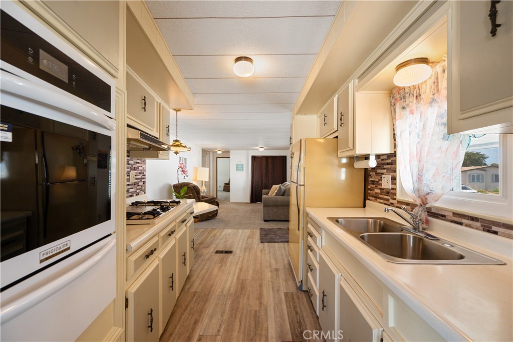 201 Five Cities Dr, Pismo Beach, CA 93449