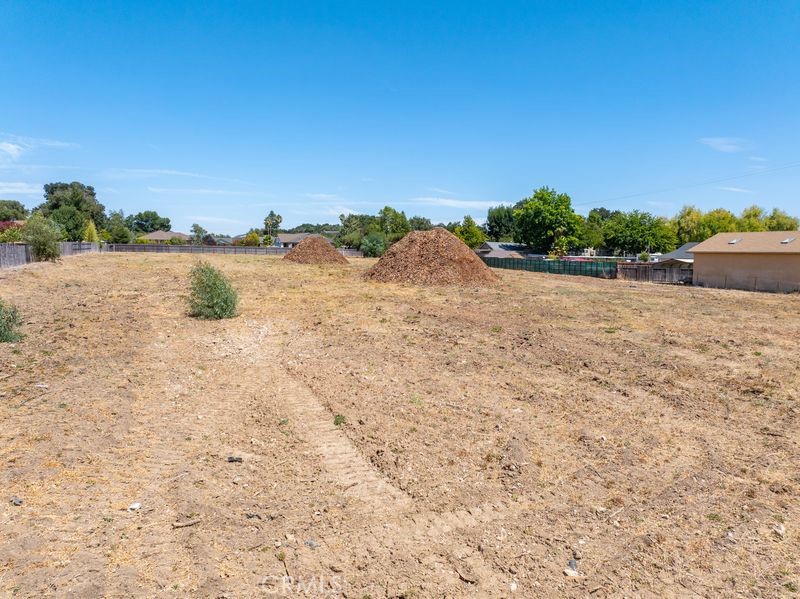 1375 El Camino Real, Atascadero, CA 93422