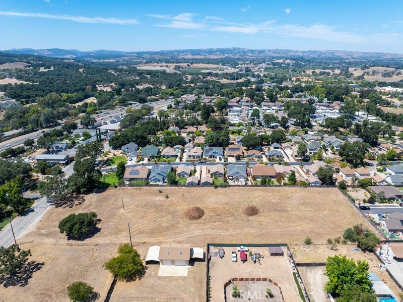 1375 El Camino Real, Atascadero, CA 93422