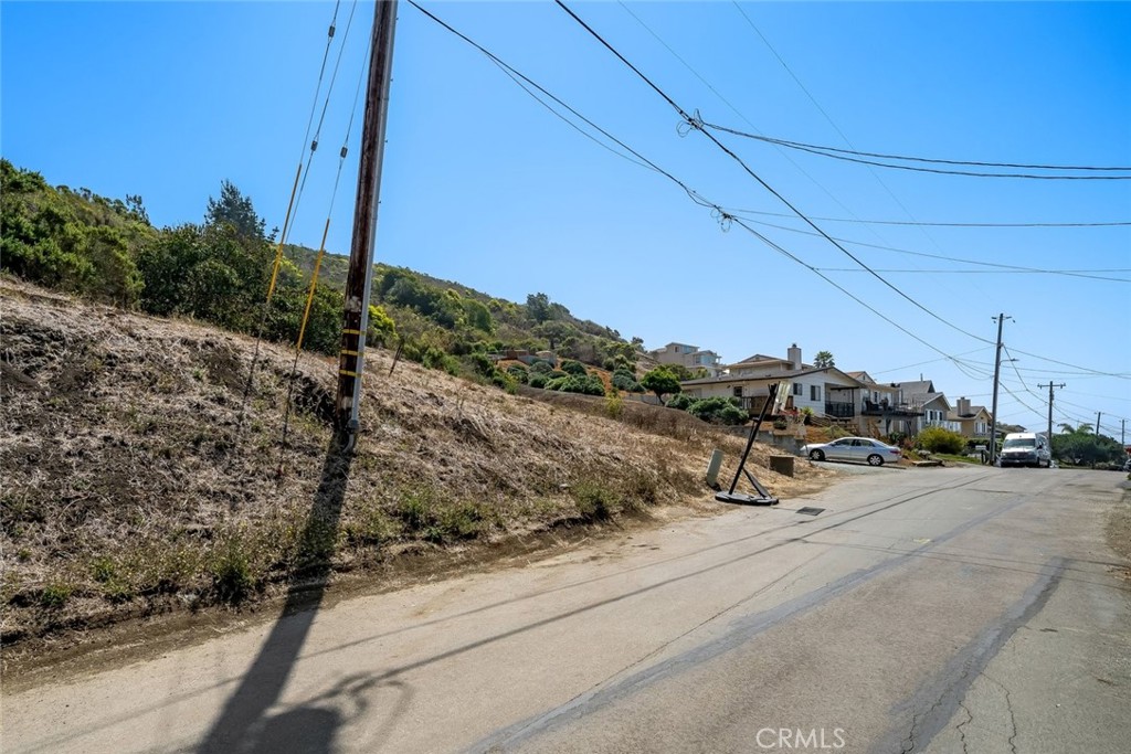 414 Hacienda Dr, Cayucos, CA 93430