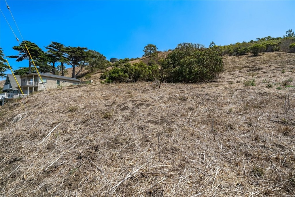 414 Hacienda Dr, Cayucos, CA 93430