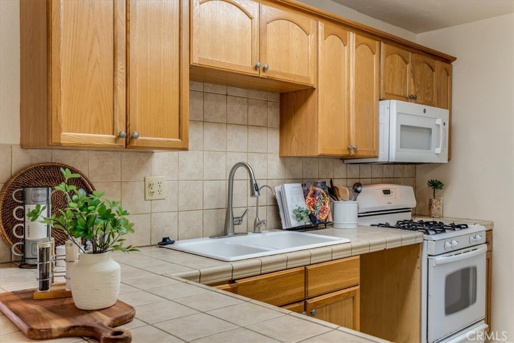 7255 Navajoa, Atascadero, CA 93422