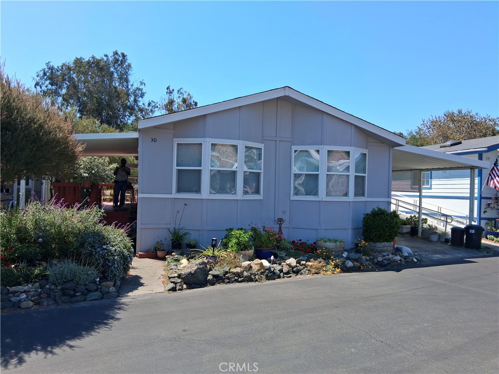 1226 Main #30, Cambria, CA 93428
