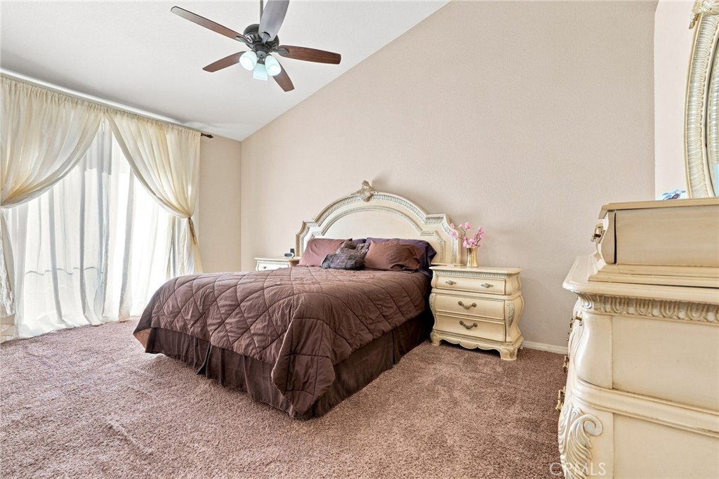 1601 N Eaton, Dinuba, CA 93618