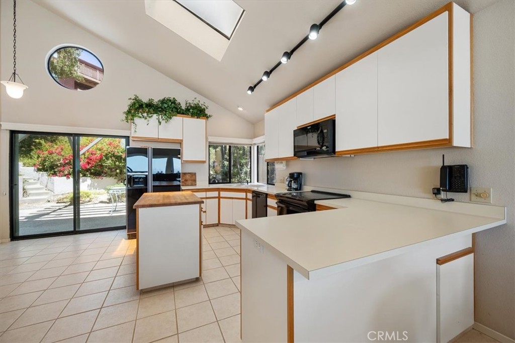 1174 Longview Ave, Pismo Beach, CA 93449