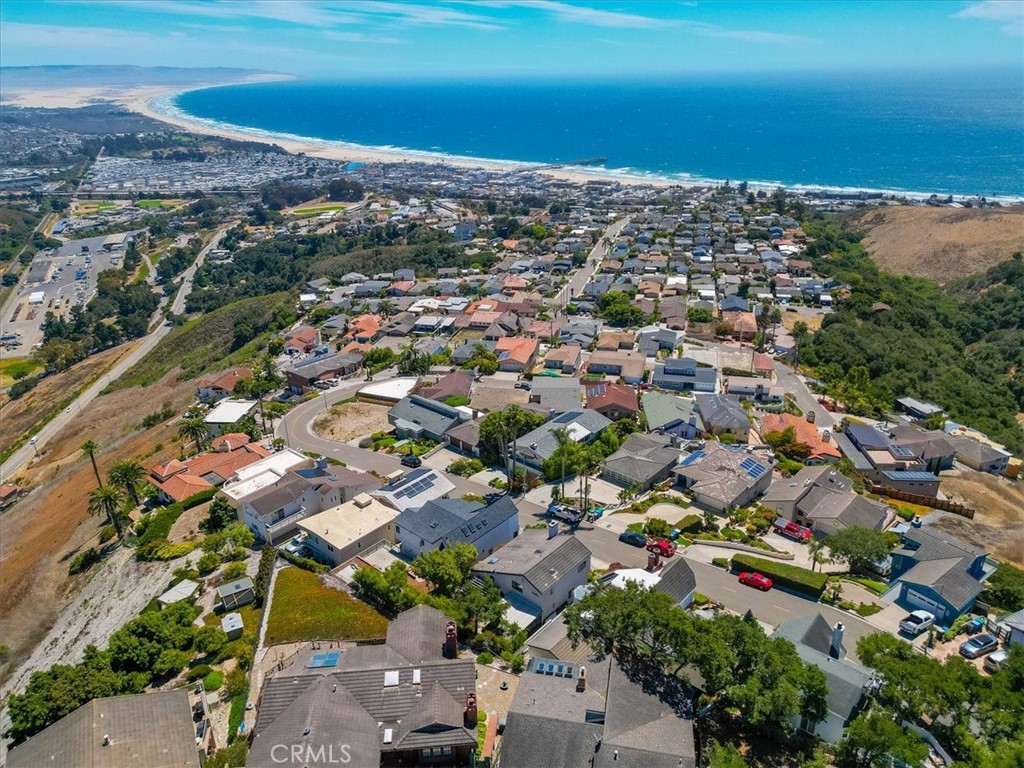 1174 Longview Ave, Pismo Beach, CA 93449