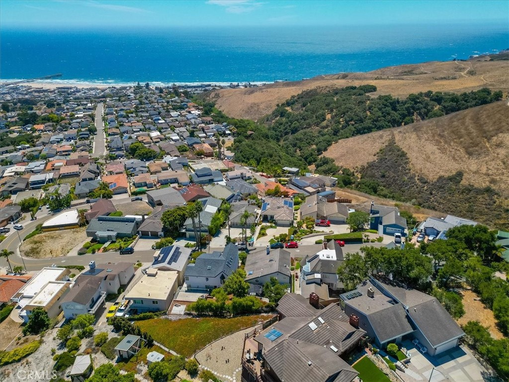 1174 Longview Ave, Pismo Beach, CA 93449