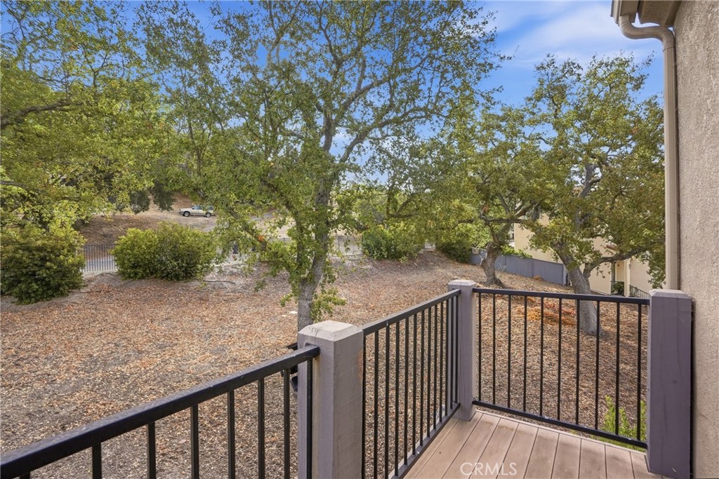 9465 Casa Bella Ct, Atascadero, CA 93422