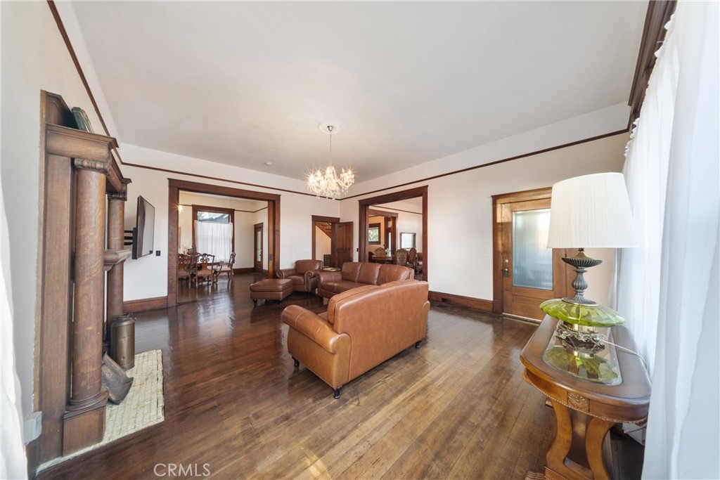 700 N Irwin, Hanford, CA 93230