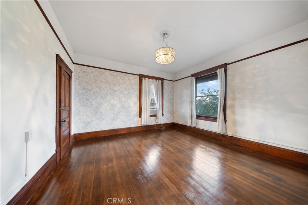 700 N Irwin, Hanford, CA 93230
