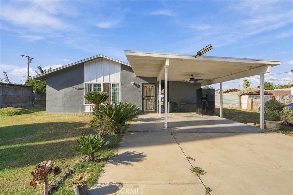 16420 Hudson, Tulare, CA 93274