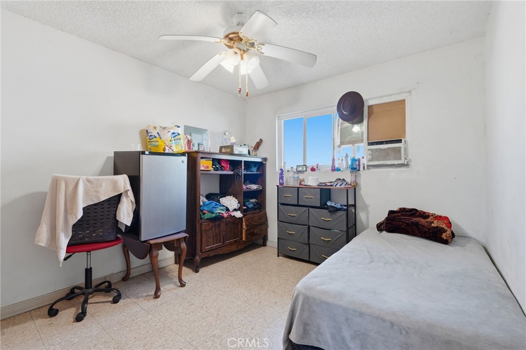 16420 Hudson, Tulare, CA 93274