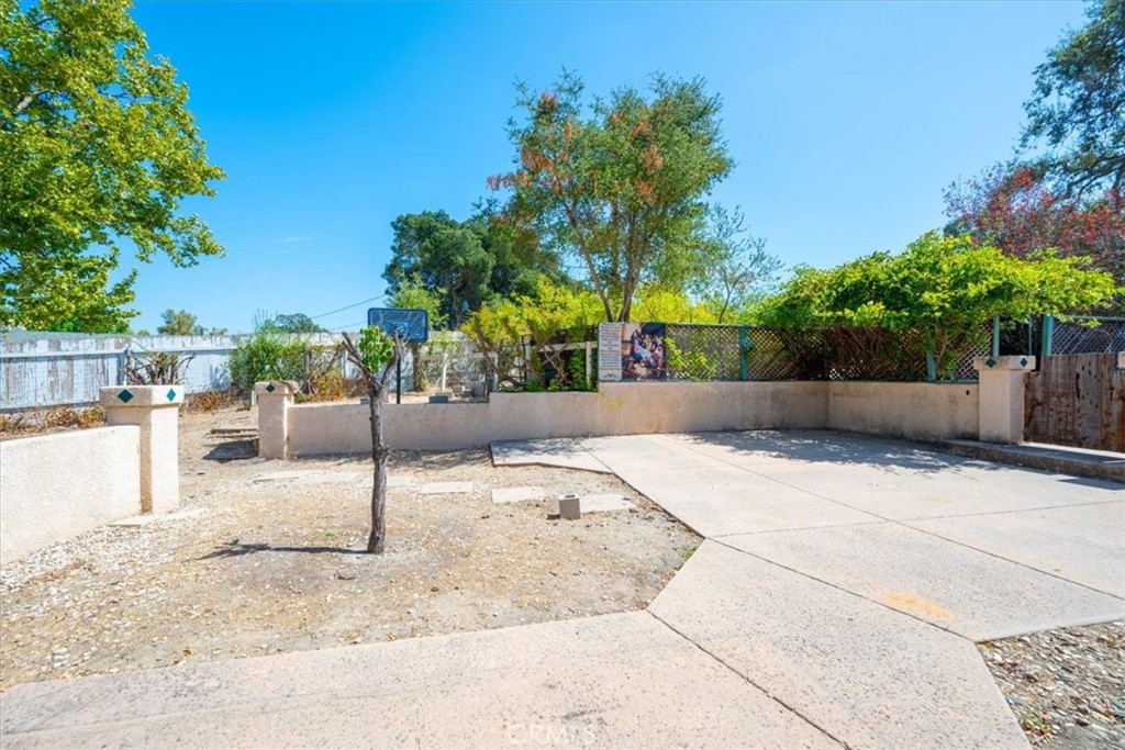 9040 Caleta, Atascadero, CA 93422