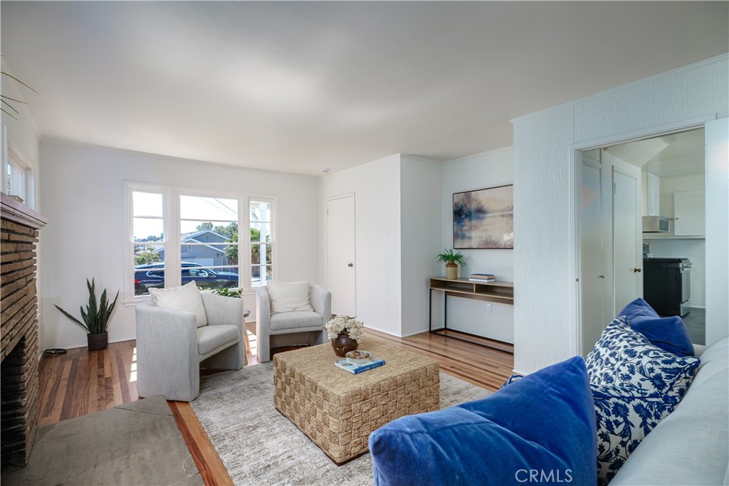 1560 Phillips Lane, San Luis Obispo, CA 93401