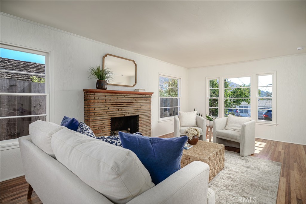 1560 Phillips Lane, San Luis Obispo, CA 93401