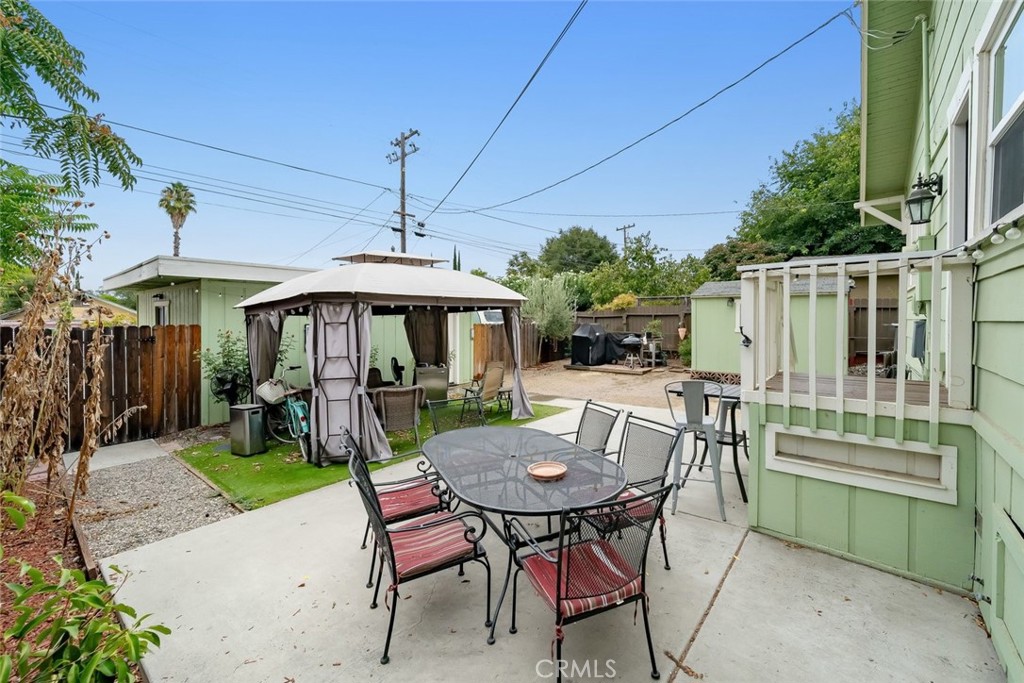 2032 Olive St, Paso Robles, CA 93446