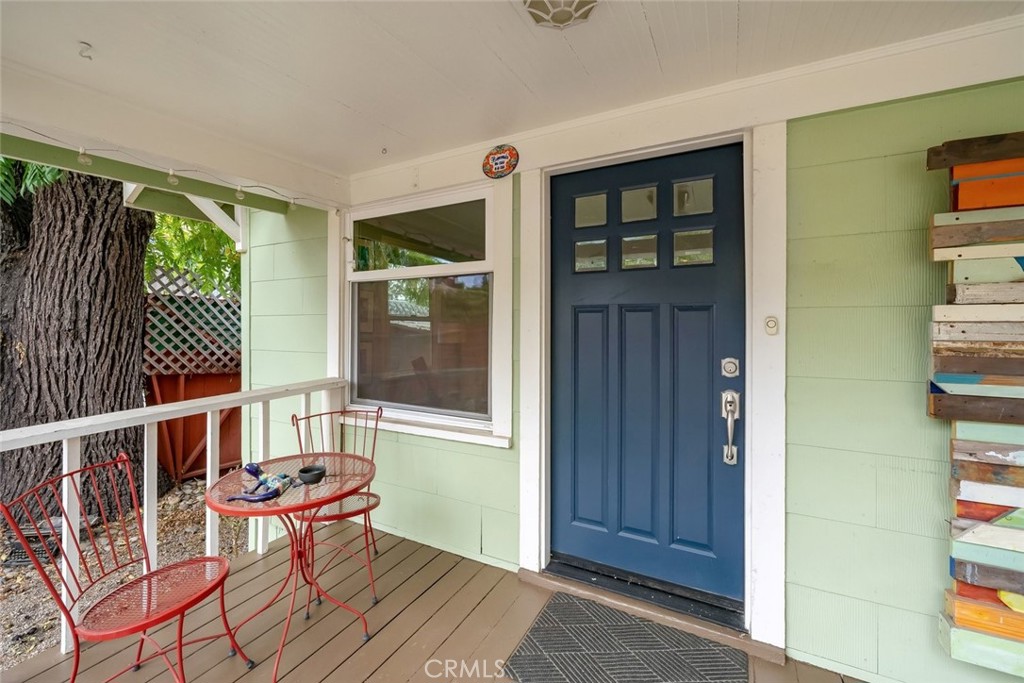 2032 Olive St, Paso Robles, CA 93446