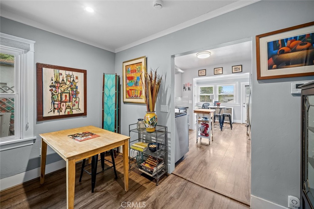 2032 Olive St, Paso Robles, CA 93446