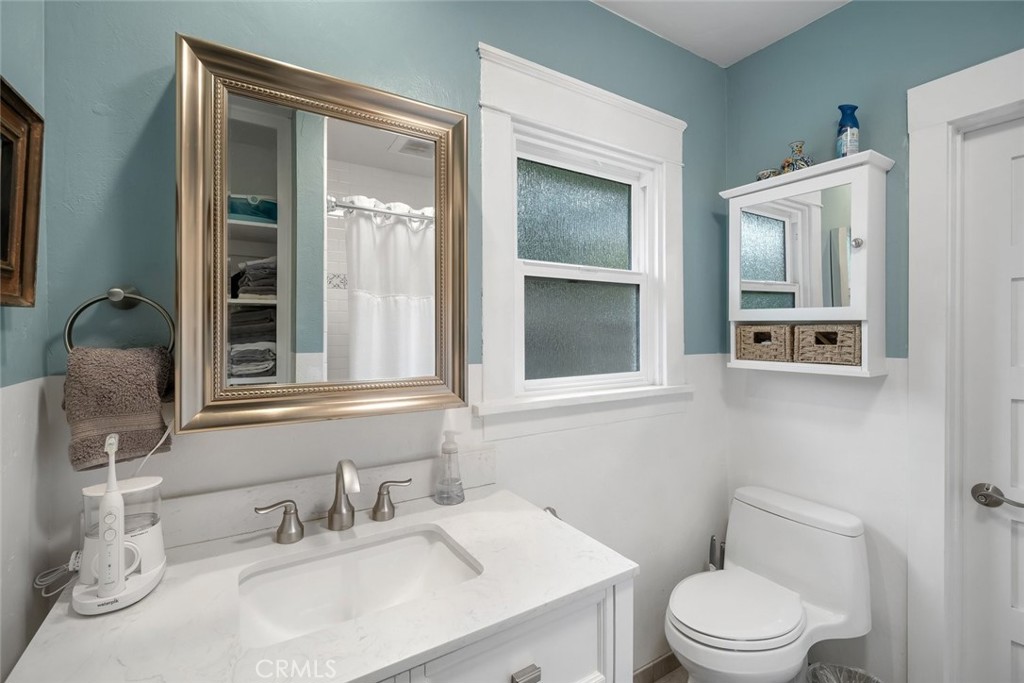 2032 Olive St, Paso Robles, CA 93446