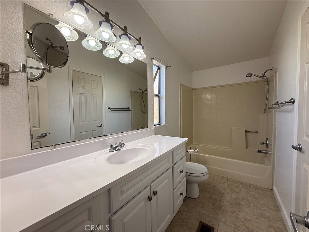 4195 Hackney Way, Paso Robles, CA 93446