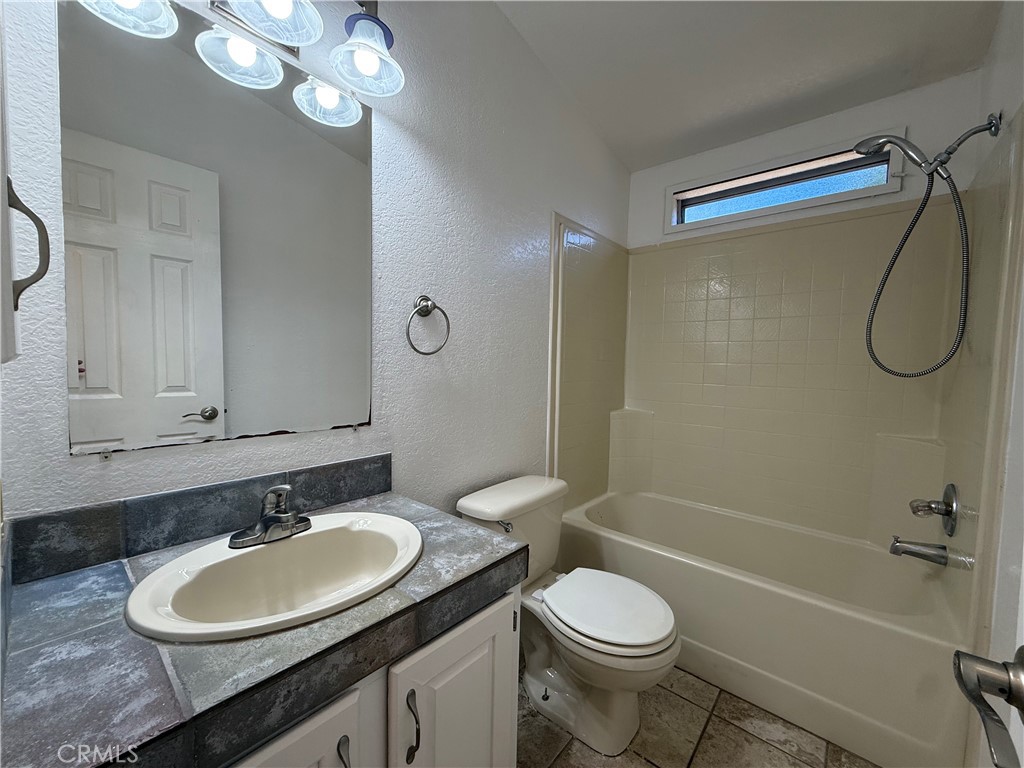 4195 Hackney Way, Paso Robles, CA 93446