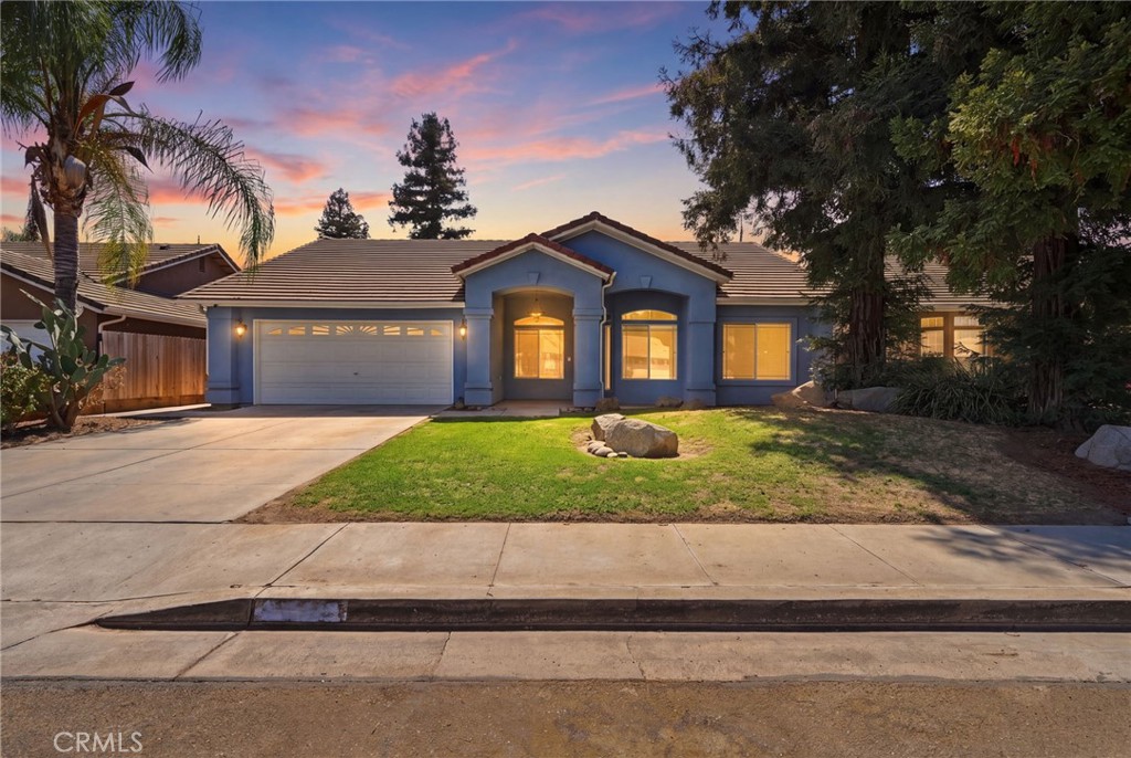 4029 E Meadow, Visalia, CA 93292