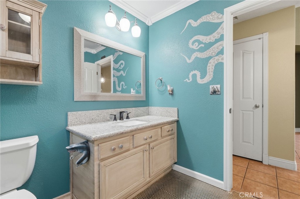 4029 E Meadow, Visalia, CA 93292
