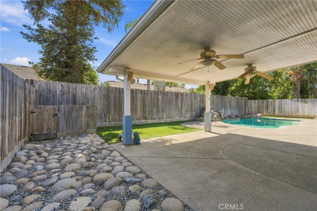 4029 E Meadow, Visalia, CA 93292