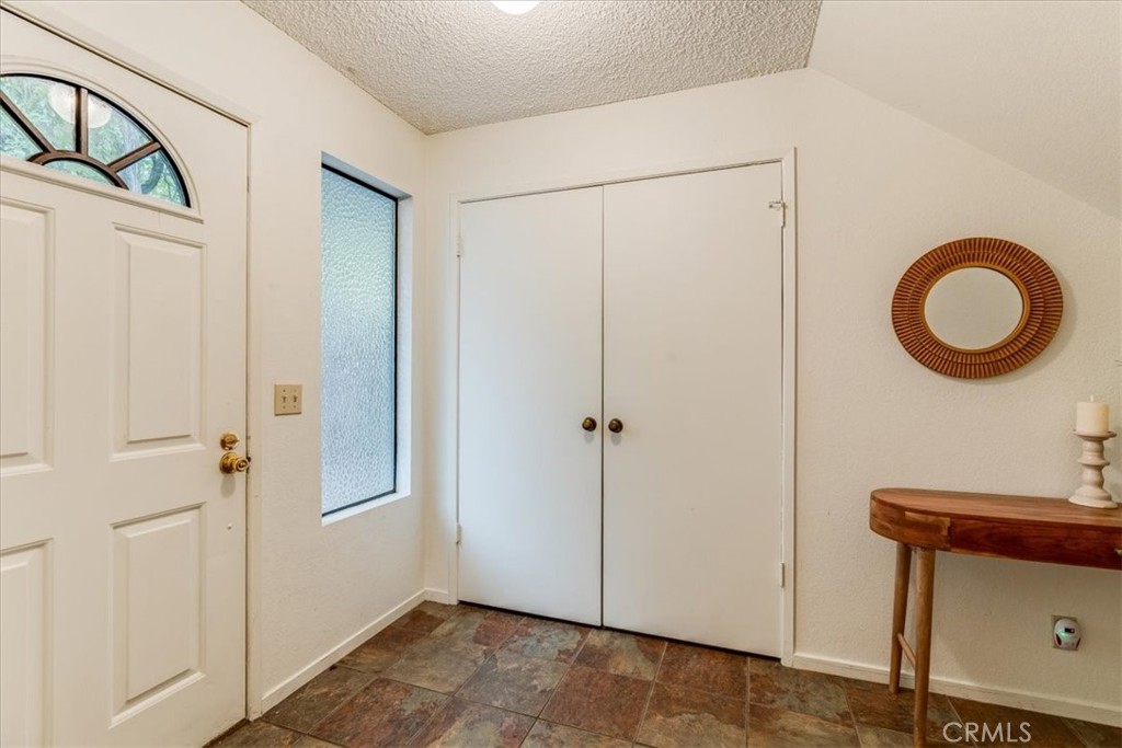 9290 El Bordo, Atascadero, CA 93422