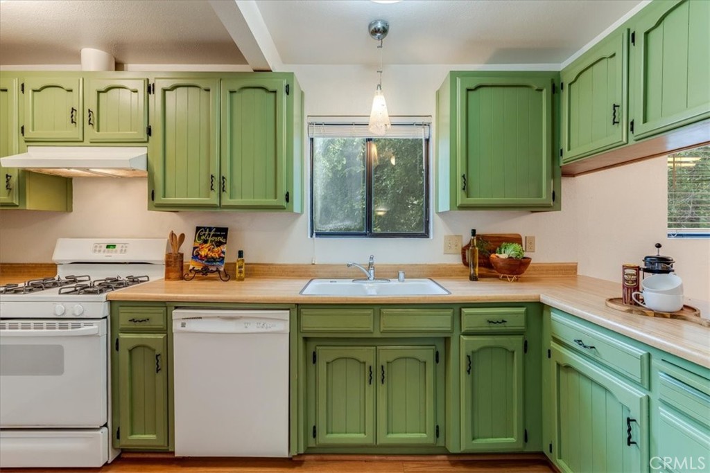 9290 El Bordo, Atascadero, CA 93422
