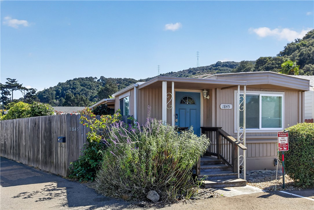 1845 Garnette, San Luis Obispo, CA 93405