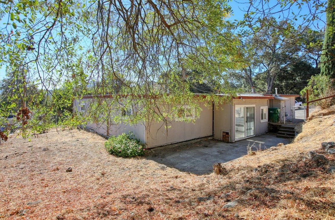 5765 Dolores Ave, Atascadero, CA 93422