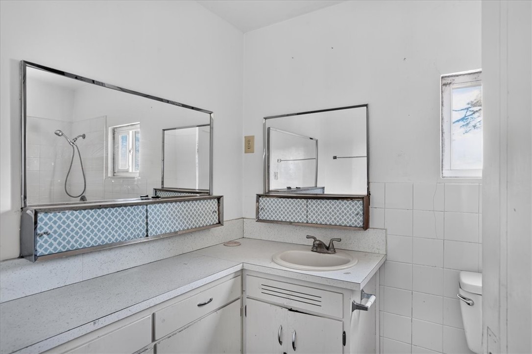 5765 Dolores Ave, Atascadero, CA 93422