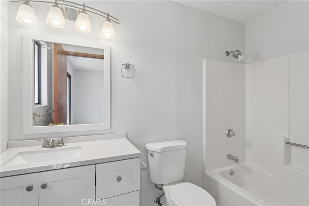 4695 Thread Ln, San Luis Obispo, CA 93401