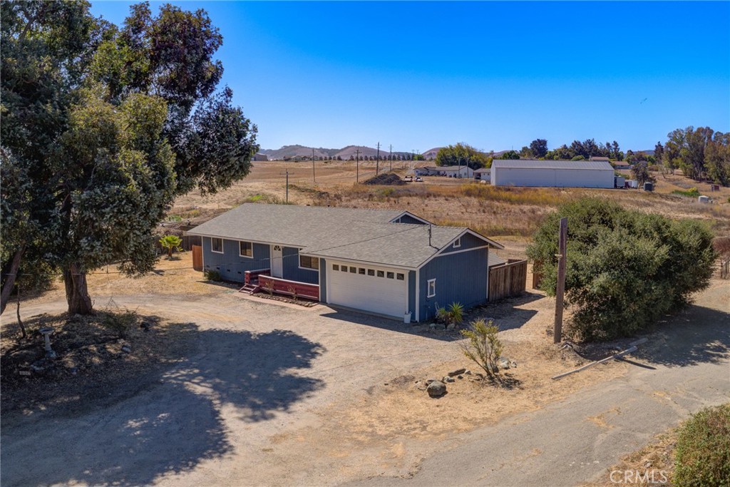 4695 Thread Ln, San Luis Obispo, CA 93401
