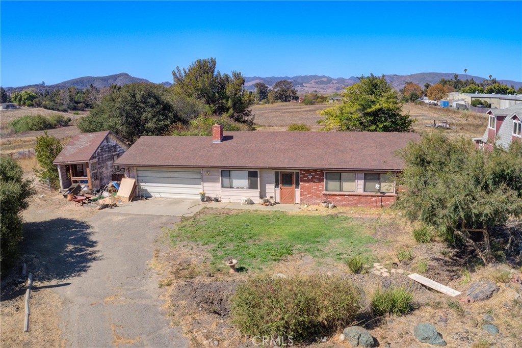4695 Thread Ln, San Luis Obispo, CA 93401