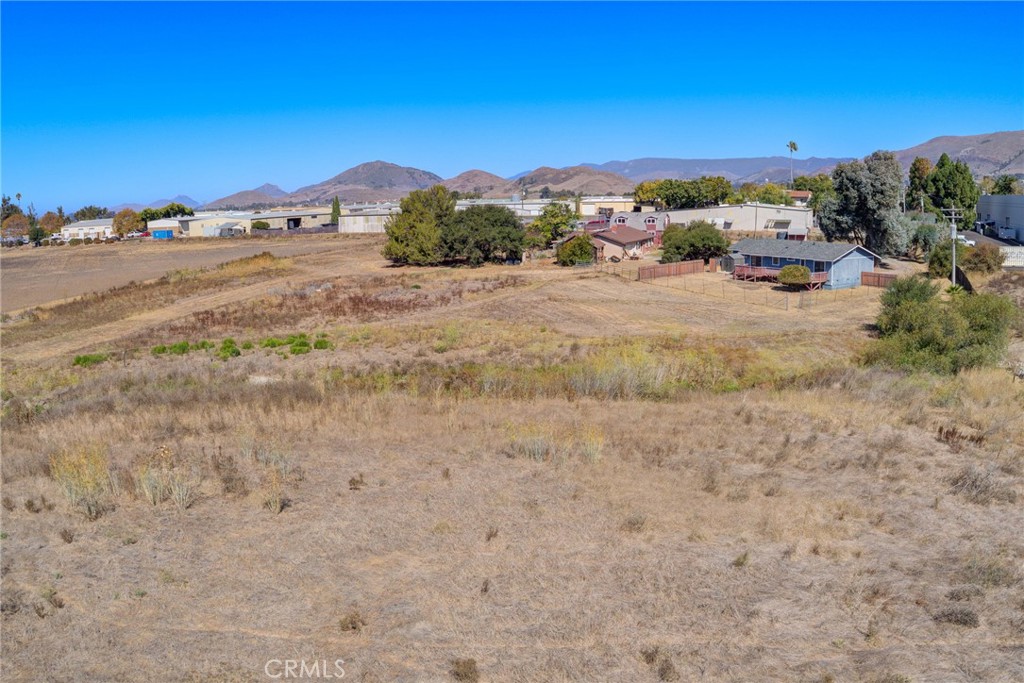 4695 Thread Ln, San Luis Obispo, CA 93401