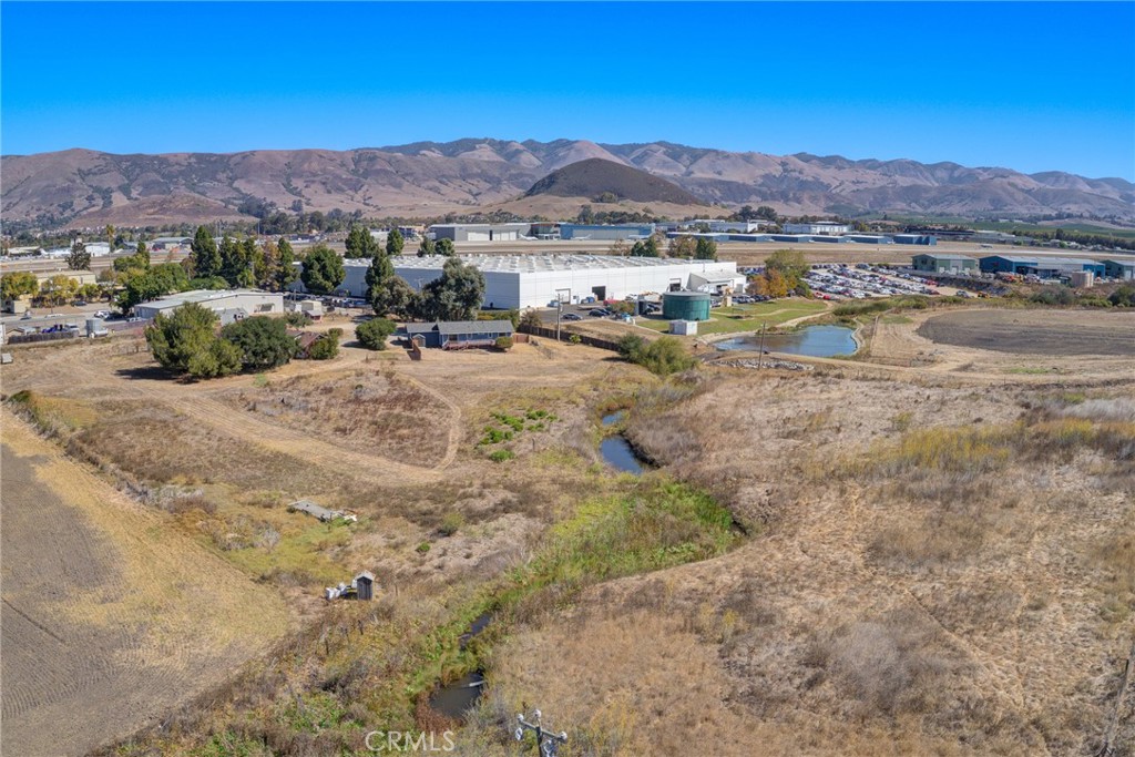 4695 Thread Ln, San Luis Obispo, CA 93401